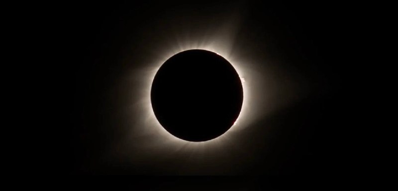 🌚 Солнечное затмение прошло! Запоминаем, когда ждать следующие.