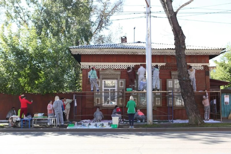В Иркутске 15 и 16 августа пройдет юбилейная, десятая акция «Фасадник». Ожидается, что в ней примут участие более 500 человек.